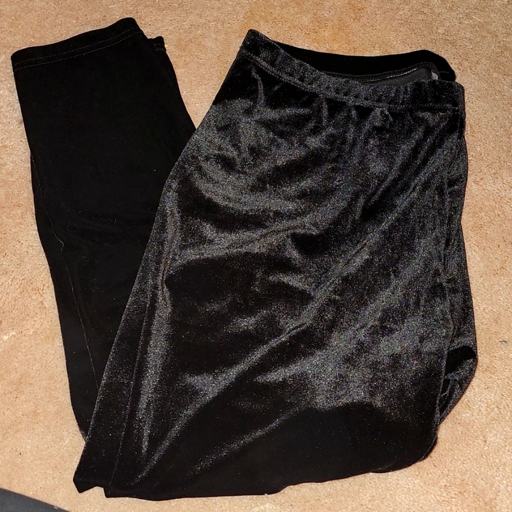 Avenue Black Velour Leggings 18/20 NWT